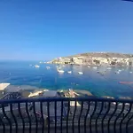 Seaview דירה *